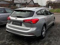 Gebraucht Ford Focus 125 PS (91 kW) 2019 Polarsilber metallic Kombi