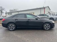 Gebraucht Mercedes A180 116 PS (85 kW) 2020 Schwarz Limousine