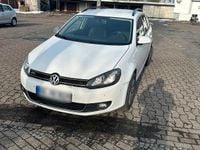 Gebraucht VW Golf VI 105 PS (77 kW) 2011 Weiß Kleinwagen