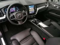 Gebraucht Volvo XC60 Plus 197 PS (144 kW) 2023 Schwarz SUV