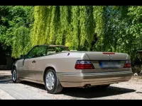 Gebraucht Mercedes E320 220 PS (161 kW) 1995 Silber Cabrio
