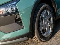 Neu Hyundai Bayon Select 101 PS (74 kW) 2025 Grün SUV