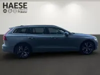 Gebraucht Volvo V60 Core 197 PS (144 kW) 2023 Grau Kombi