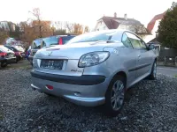 Gebraucht Peugeot 206 CC 109 PS (80 kW) 2002 Grau Cabrio