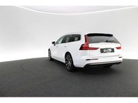 Gebraucht Volvo V60 Core 398 PS (292 kW) 2022 Crystal weiss Kombi