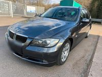 Gebraucht BMW 325 218 PS (160 kW) 2007 Grau Kombi