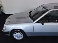 Gebraucht Mercedes 230 132 PS (97 kW) 1989 Brillantsilber Coupé