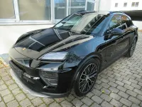 Usata Porsche Macan 300 kW (408 CV) 2025 Nero SUV