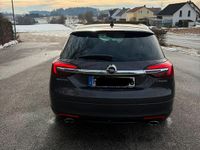 Gebraucht Opel Insignia 194 PS (142 kW) 2013 Grau Kombi