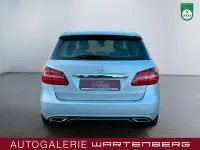 Gebraucht Mercedes B250 Style 211 PS (155 kW) 2018 Polarsilber Kleinwagen