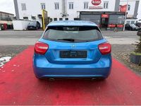 Gebraucht Mercedes A180 122 PS (89 kW) 2014 Suedseeblau  metalliclack Kleinwagen