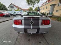 Gebraucht Ford Mustang GT 305 PS (224 kW) 2007 Silber Coupé