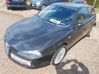 Gebraucht Alfa Romeo 147 105 PS (77 kW) 2006 Schwarz Kleinwagen