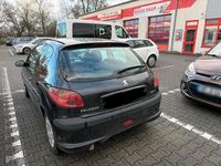 Gebraucht Peugeot 206 68 PS (50 kW) 2006 Schwarz Kleinwagen