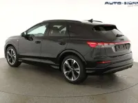 Nouă Audi Q4 e-tron S-Line 210 kW (286 CP) 2026 Negru SUV