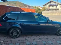 Gebraucht BMW 525 192 PS (141 kW) 2004 Blau Kombi