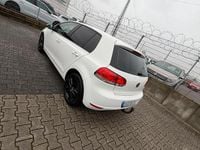 Gebraucht VW Golf VI 102 PS (75 kW) 2009 Weiß Kleinwagen