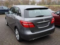 Gebraucht Mercedes B180 122 PS (89 kW) 2018 Grau Van / Kleinbus