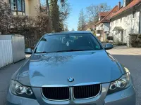 Gebraucht BMW 320 150 PS (110 kW) 2007 Grau Limousine