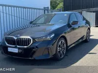 Gebraucht BMW 520 M Sport 194 PS (142 kW) 2025 Saphirschwarz metallic Limousine