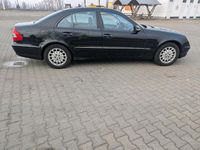 Gebraucht Mercedes E280 190 PS (139 kW) 2007 Schwarz Limousine