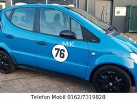 Gebraucht Mercedes A140 82 PS (60 kW) 2000 Blau Kleinwagen