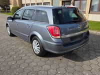Gebraucht Opel Astra 116 PS (85 kW) 2007 Grau Kombi