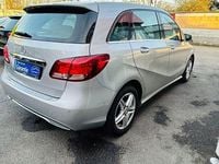 Gebraucht Mercedes B180 129 PS (94 kW) 2016 Silber Van / Kleinbus