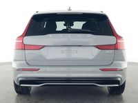 Gebraucht Volvo V60 Plus 197 PS (144 kW) 2025 Grau Kombi