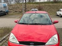 Second-hand Ford Focus 102 CP (75 kW) 1999 Roșu Hatchback