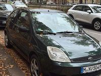 Gebraucht Ford Fiesta 69 PS (50 kW) 2005 Grün Kleinwagen