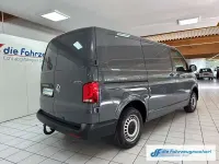 Gebraucht VW T6.1 150 PS (110 kW) 2022 Grau Van