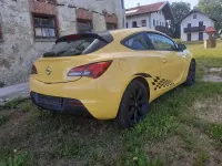 Gebraucht Opel Astra GTC Edition 243 PS (178 kW) 2012 Schwarz Limousine