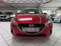 Gebraucht Mazda 2 Kizoku 90 PS (66 kW) 2017 Rot Limousine