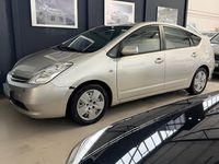 Gebraucht Toyota Prius Executive 77 PS (56 kW) 2005 Silber Kleinwagen