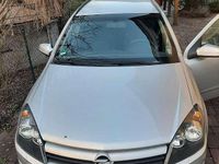 Gebraucht Opel Astra 80 PS (58 kW) 2004 Silber Kombi