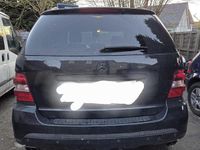 Gebraucht Mercedes ML320 224 PS (164 kW) 2008 Schwarz SUV