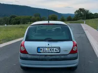Gebraucht Renault Clio II 75 PS (55 kW) 2001 Silber Kleinwagen
