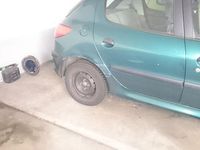 Gebraucht Peugeot 206 75 PS (55 kW) 1999 Grün Kleinwagen