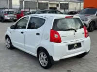 Gebraucht Suzuki Alto Club 68 PS (50 kW) 2013 Weiß Kleinwagen