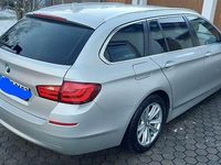 Gebraucht BMW 520 184 PS (135 kW) 2012 Silber Kombi