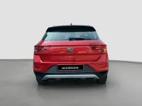 Gebraucht VW T-Roc Life 150 PS (110 kW) 2023 Rot SUV
