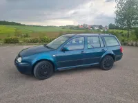 Używany VW Golf IV 101 KM (74 kW) 2006 Zielony Kombi