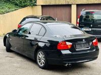 gebraucht BMW 320 e90 i