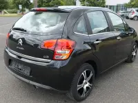 Gebraucht Citroën C3 SELECTION 95 PS (69 kW) 2012 Schwarz Limousine
