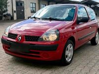 Gebraucht Renault Clio II 58 PS (42 kW) 2001 Rot Kleinwagen