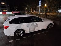 Gebraucht BMW 318 150 PS (110 kW) 2017 Weiß Kombi