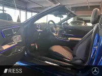 Gebraucht Mercedes CLE300 AMG 258 PS (189 kW) 2025 Metalliclack spektralblau Cabrio