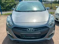 Gebraucht Hyundai i30 99 PS (72 kW) 2013 Grau Coupé