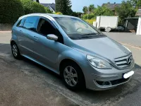 Gebraucht Mercedes B150 2007 Silber Van / Kleinbus